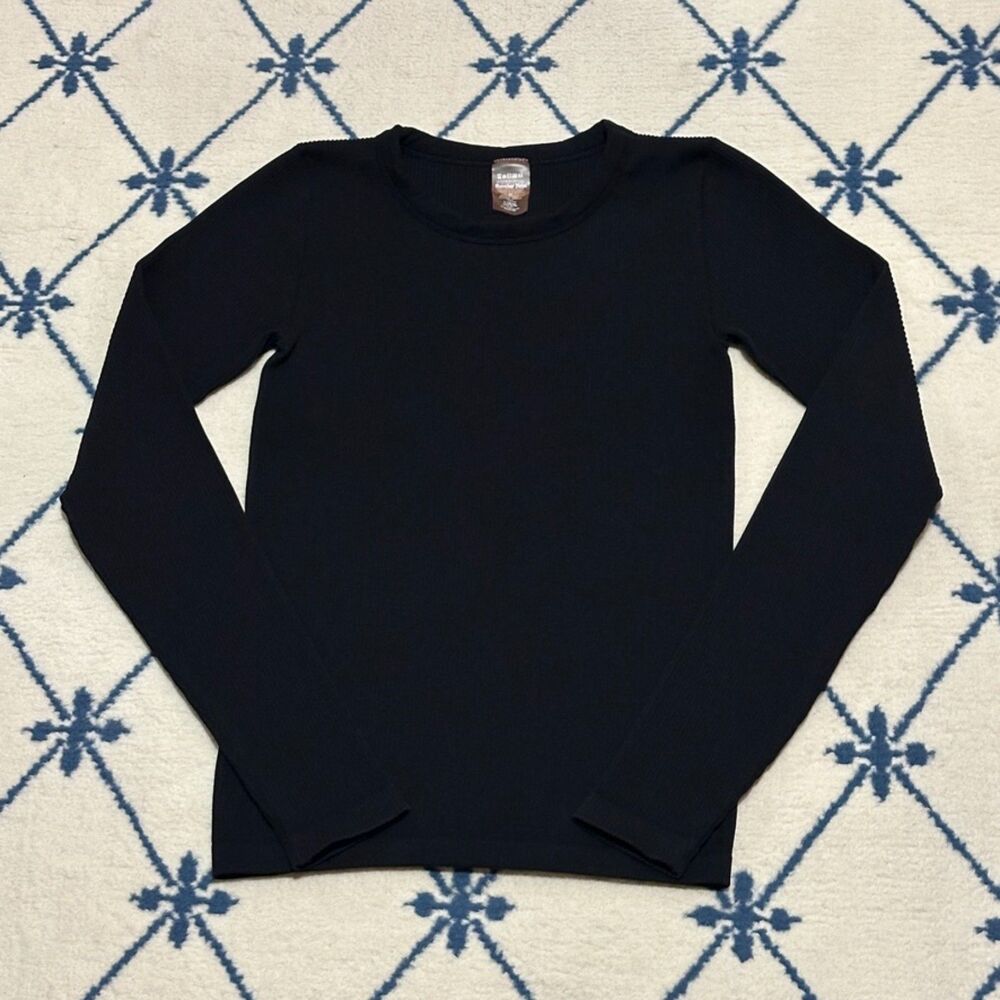 Aritzia Sunday Best Rib Seamless Willow Crewneck Long Sleeve - Black
